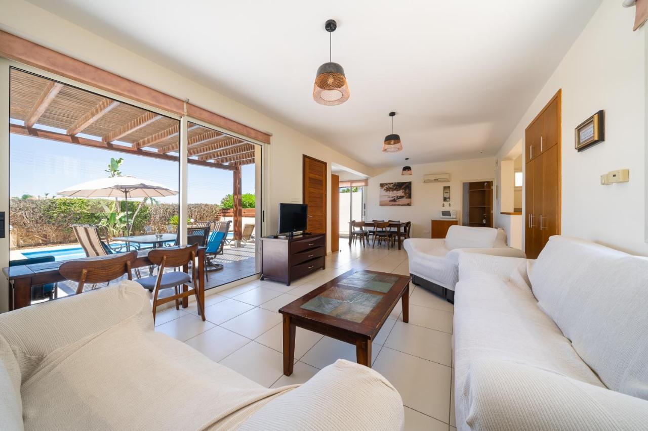 Atlantica 4 Bedroom Villa Near The Beach Protaras Exterior foto